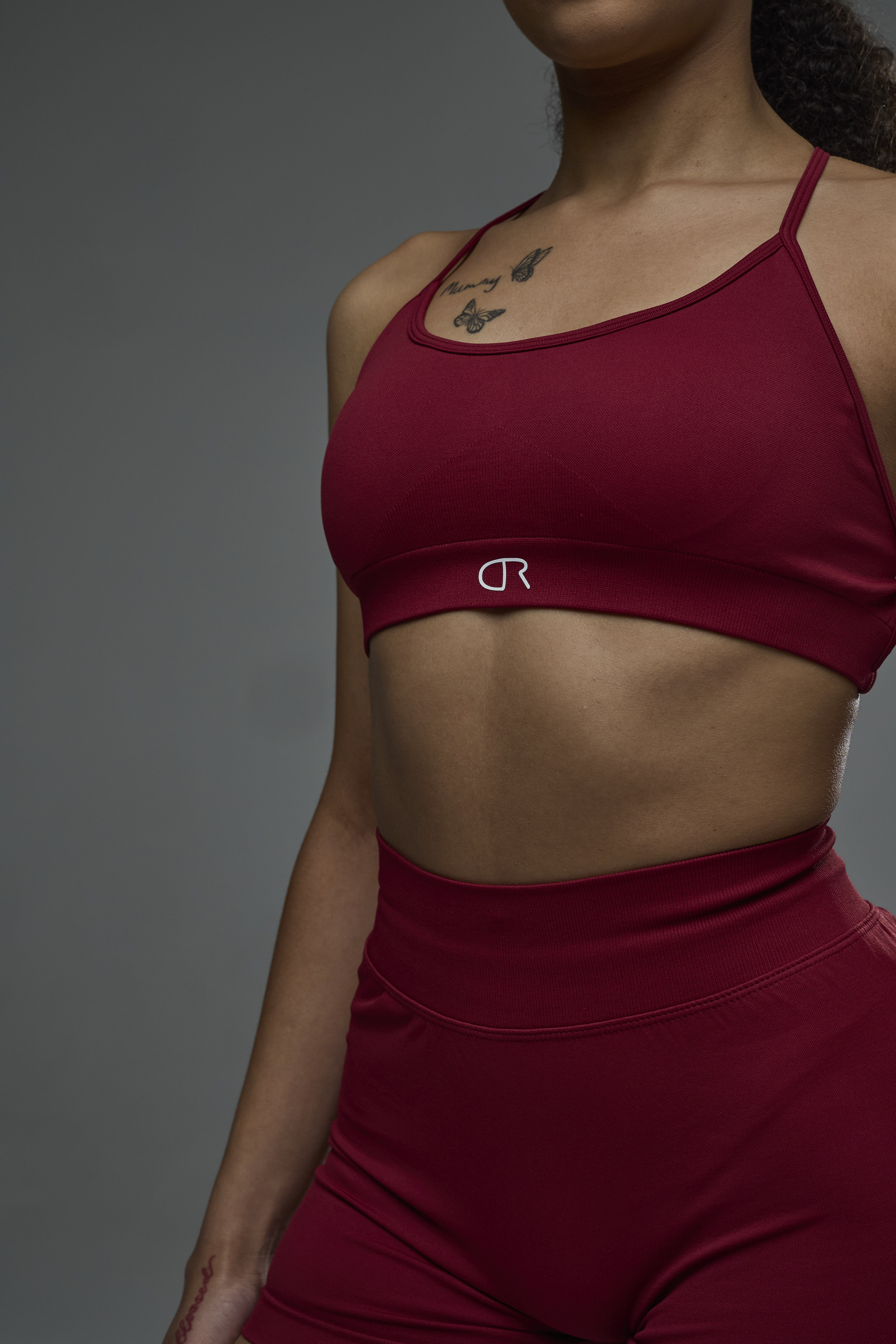SculptFit Seamless Sports Bra